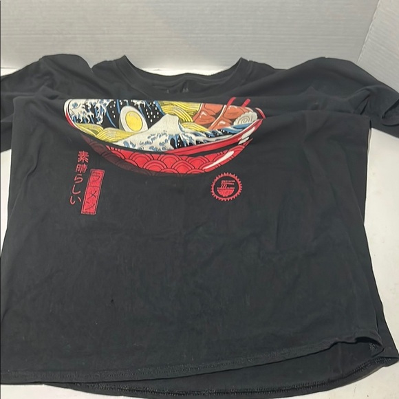 Threadless Black Tee with Ramen Wave Design - Picture 7 of 11